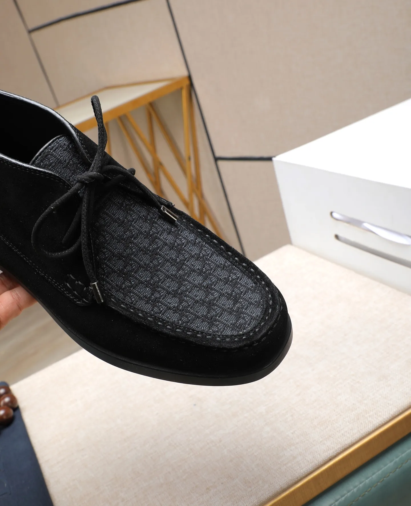 Men's shoes 💰600💰Water-dyed cow lining Original order quality Dior —🆘. Dior Original order purchase, high-end leather shoes, fabric: Made of Italian imported cowhide➕Water-dyed cow lining/cowhide lining➕Specially available original outsole, fine workmanship, real-life photos🎬Size: 38-44 (with full set of packaging)